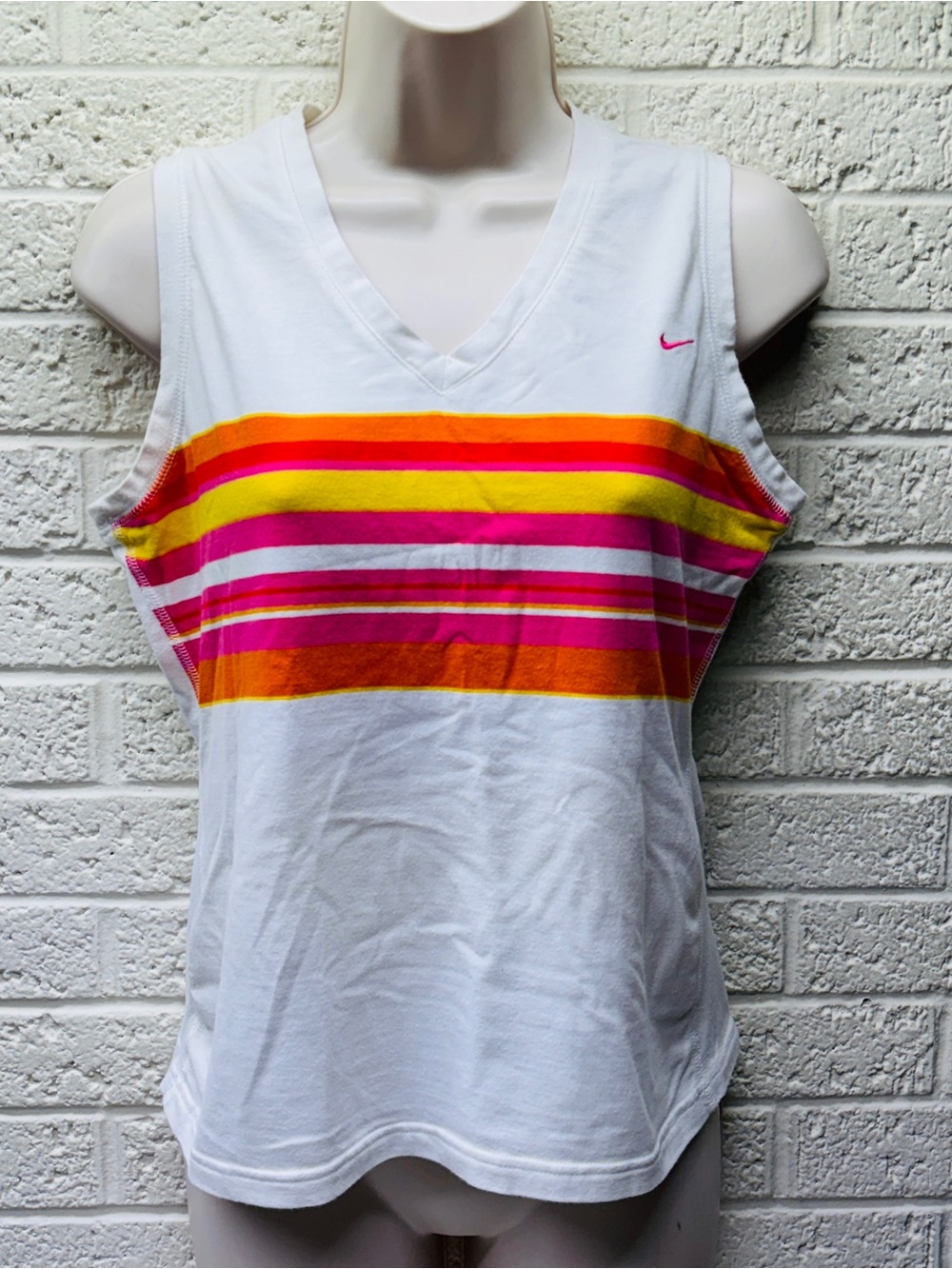 VTG‼ Y2K NIKE M White Multicolored Striped V-Neck Sleeveless Tennis Swoosh Shirt